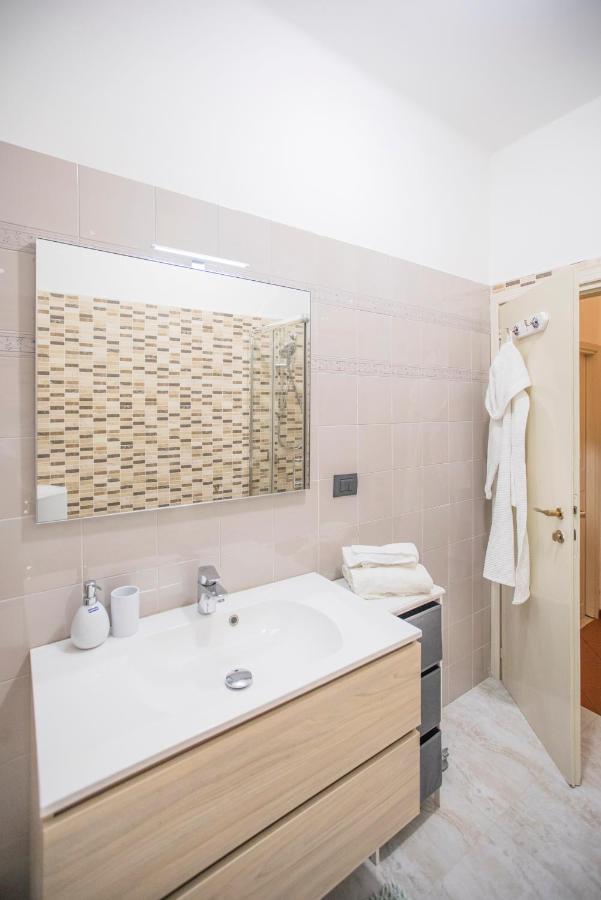 Bed&Breakfast Relax In The Lake 데센자노델가르다 외부 사진